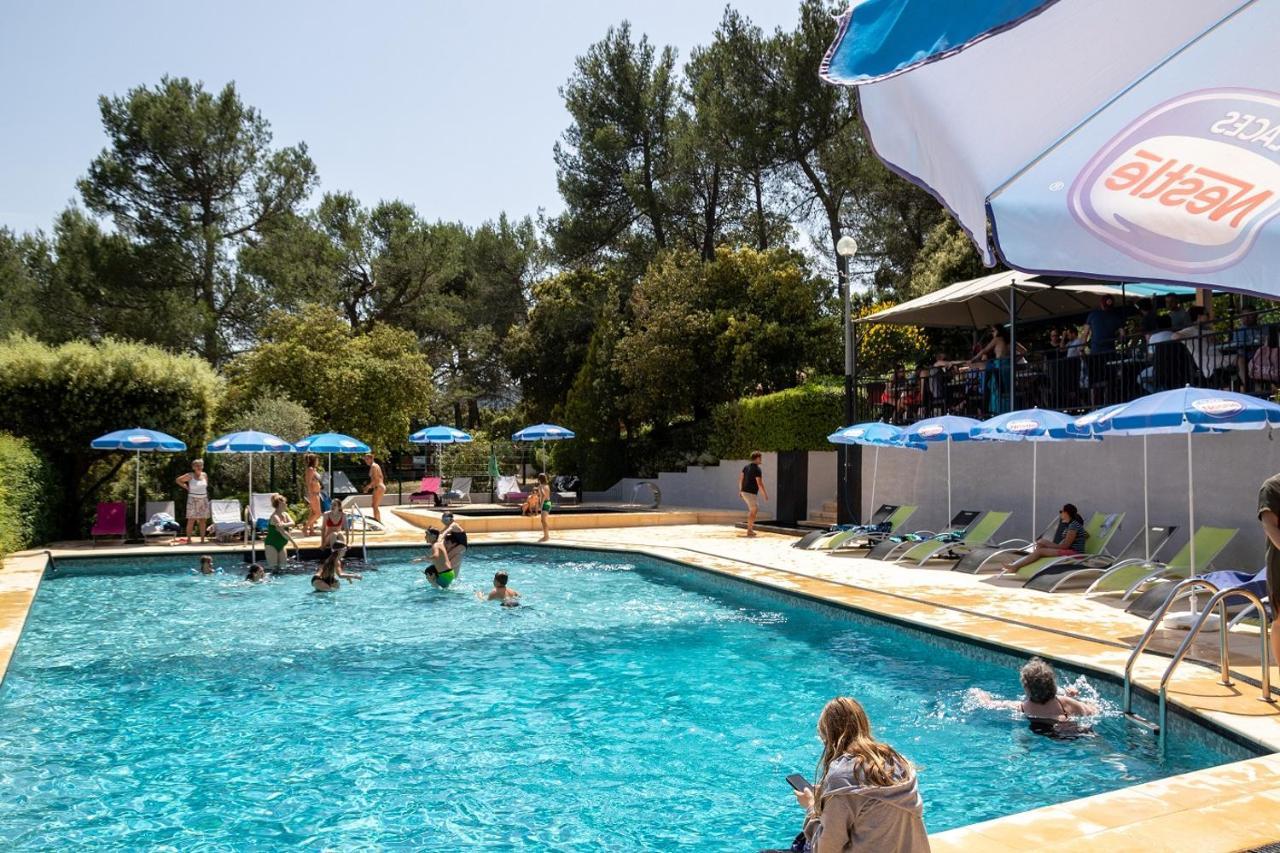 Les Arbousiers Village Hotel Provencal 3*
